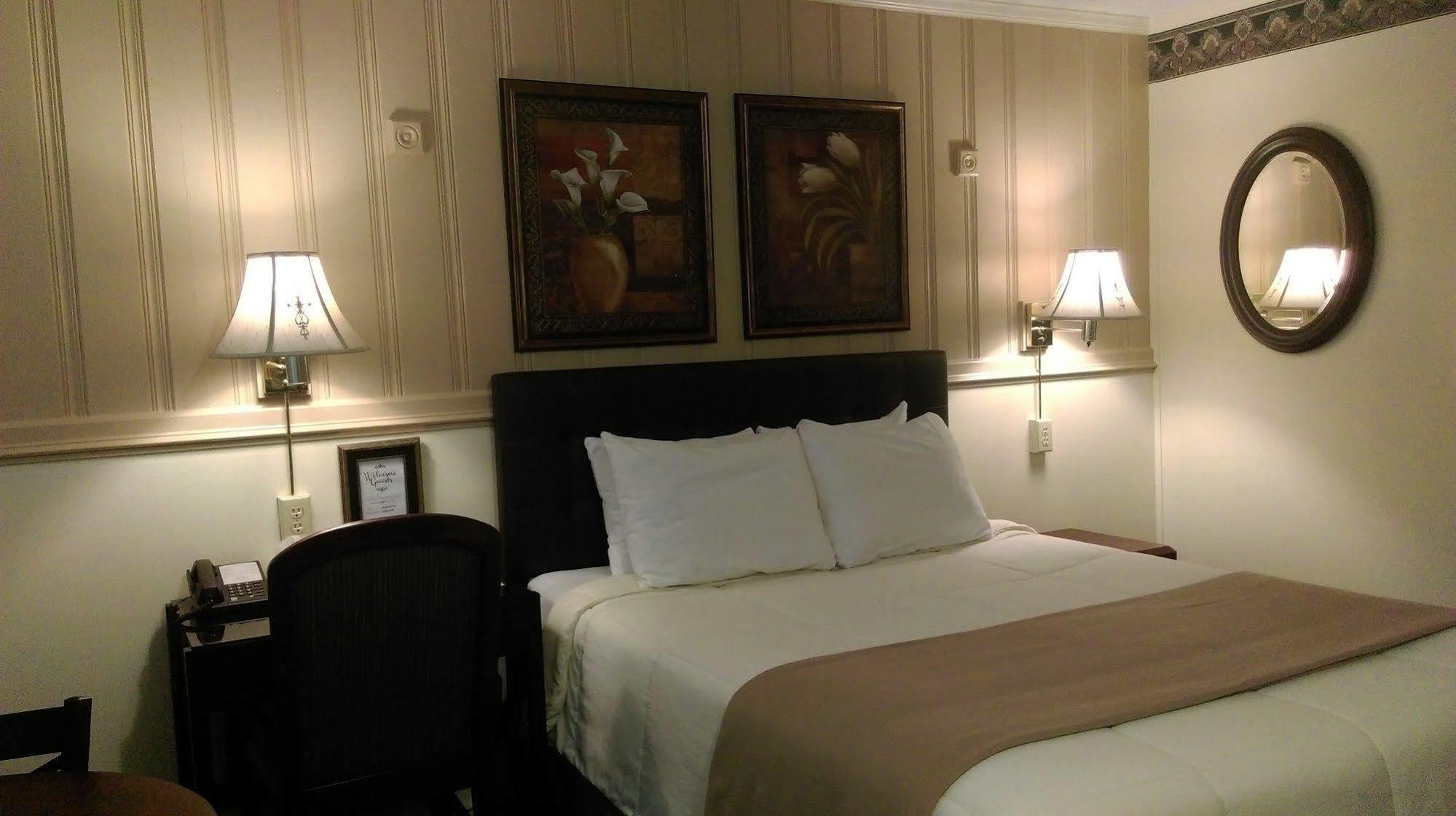 Amherst Inn - Virginia Екстер'єр фото