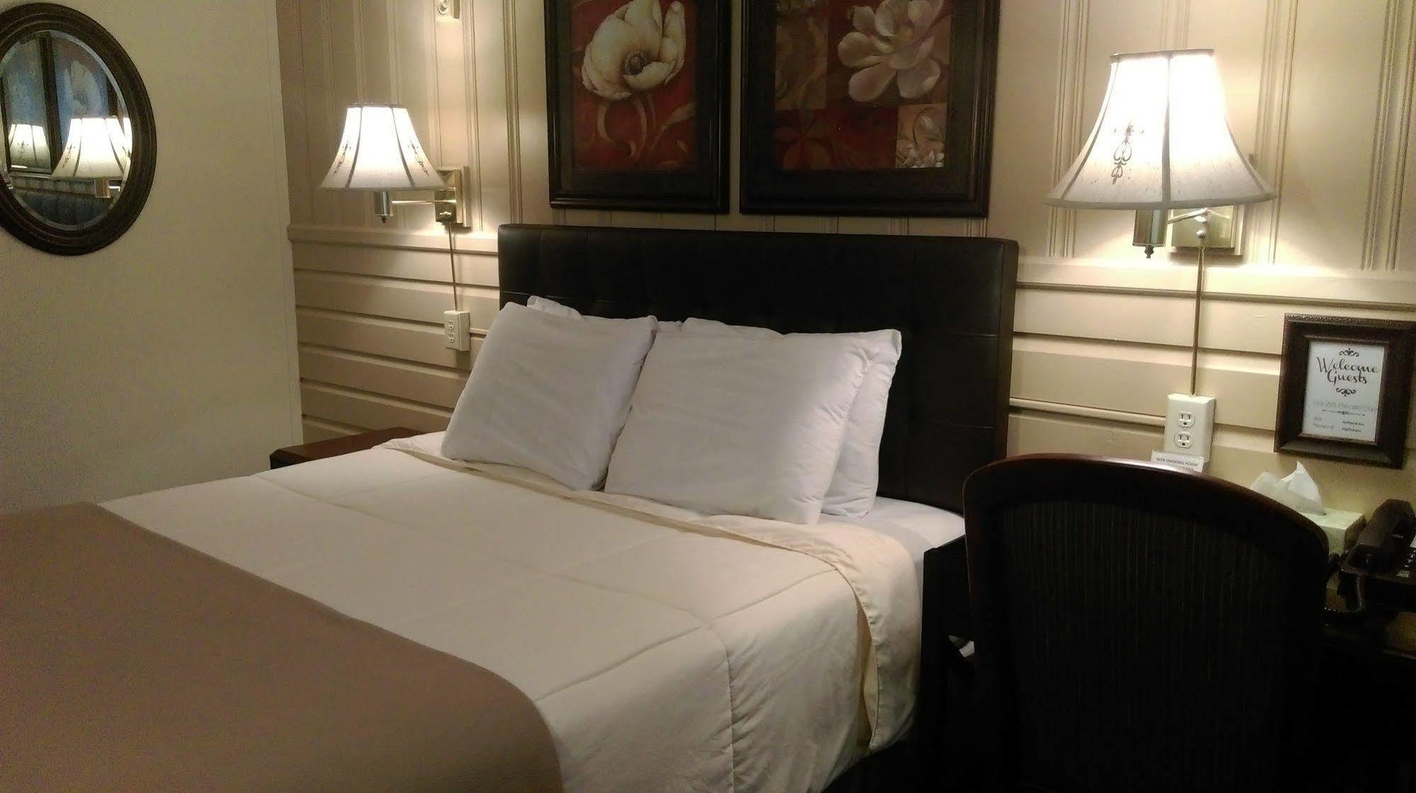 Amherst Inn - Virginia Екстер'єр фото